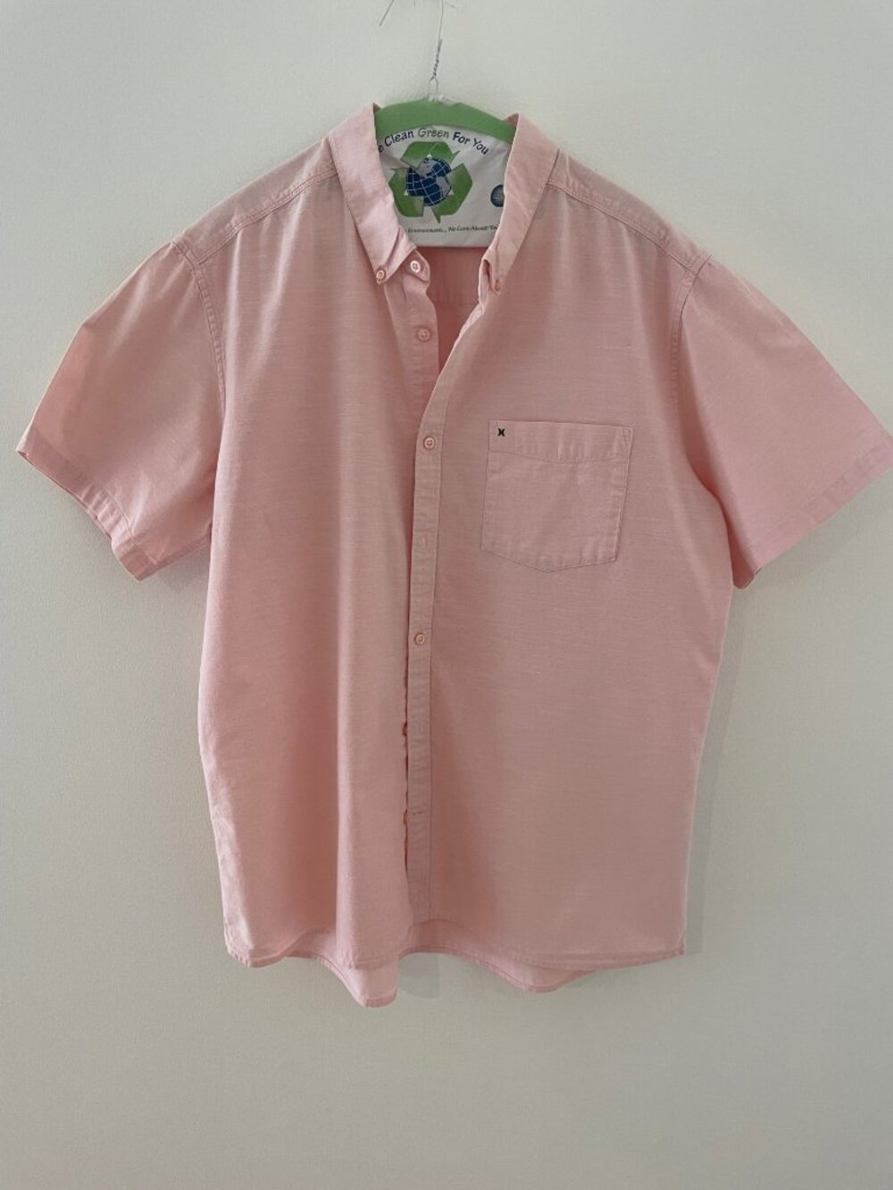 Hurley Mens XL solid pale pink s/s button down shirt classic fit